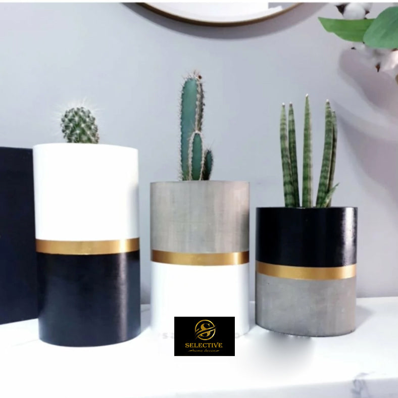 Gold Flower Pots/Vases Black, Set of 2