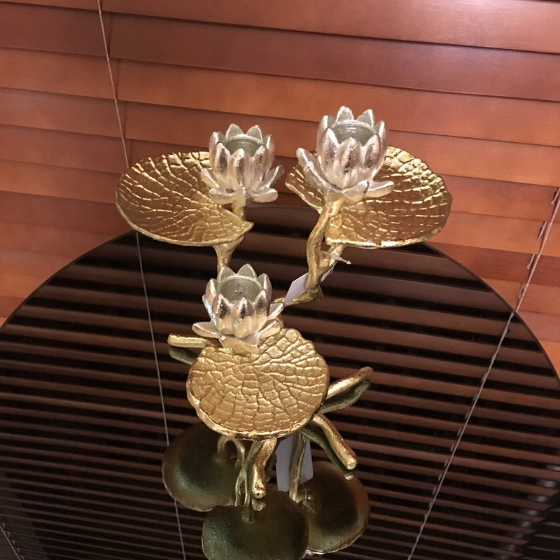 Golden Nymphaea Nelumbo Candleholder - Selective home decor