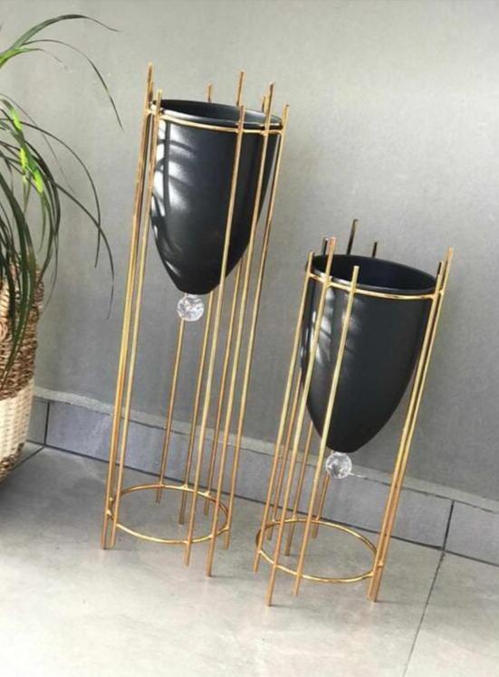 Golden Flower Pots/Black Vases, Set of 2