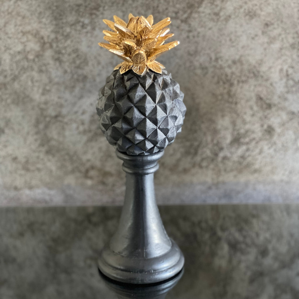 Chess Pineapple